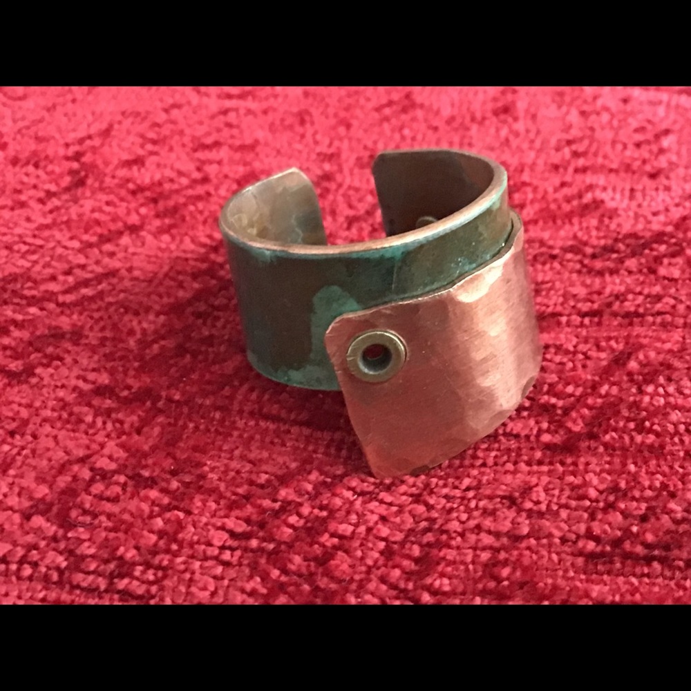 Ring - Picture 2 of 2